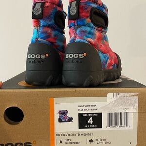 Toddlers Bogs Winter boots — New in box